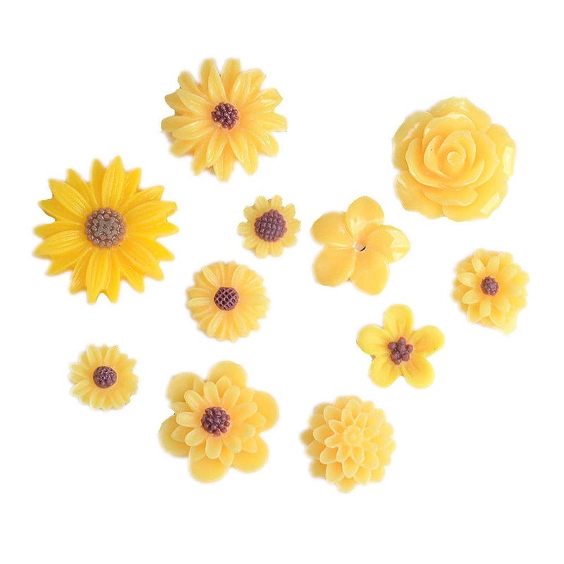 Zhiheng 44 Pack Flower Resin Charms Daisy Peony Resin Flatback Beads for Jewelry Making Scrapbooking Phone Case Decor Hair Accessories Fairy Garden Decor (Multi) - Image 3